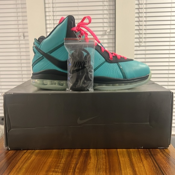 Nike Lebron 8 South Beach (2021) - Picture 3 of 5
